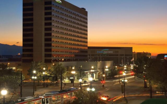 Radisson Hotel Salt Lake City Downtown