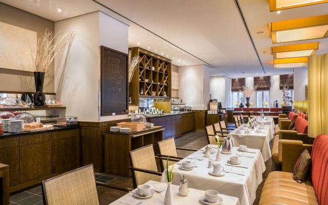 Garner Hotel Essen - Handelshof by IHG