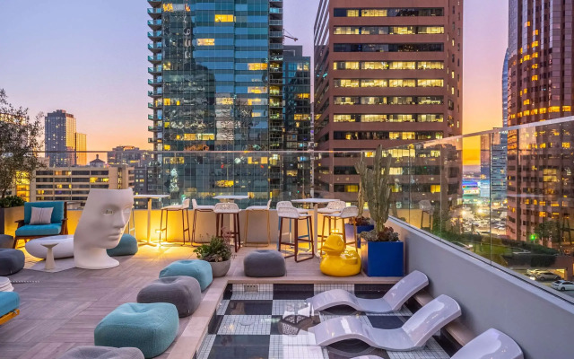 The Wayfarer Downtown LA, Tapestry Collection by Hilton