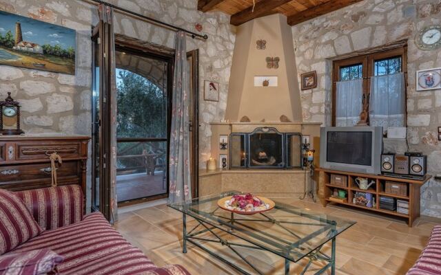Orfeas Villa