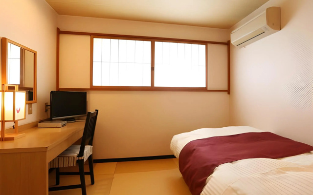 Onishiya Suishoen – Guest Rooms – Toyooka