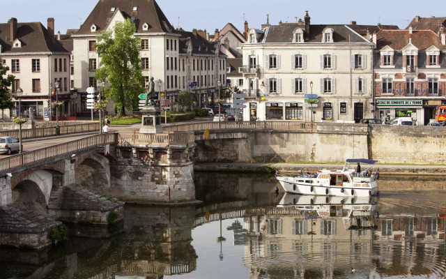 ibis Auxerre Centre