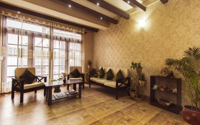 OYO 12335 Hotel Milestone