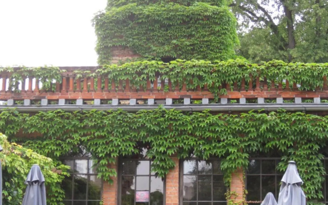 Travel Art Boardinghouse (Lazarettstr.)