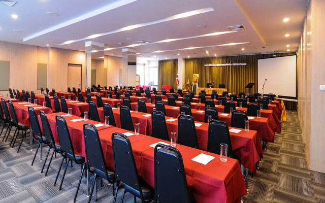 Leosor Hotel