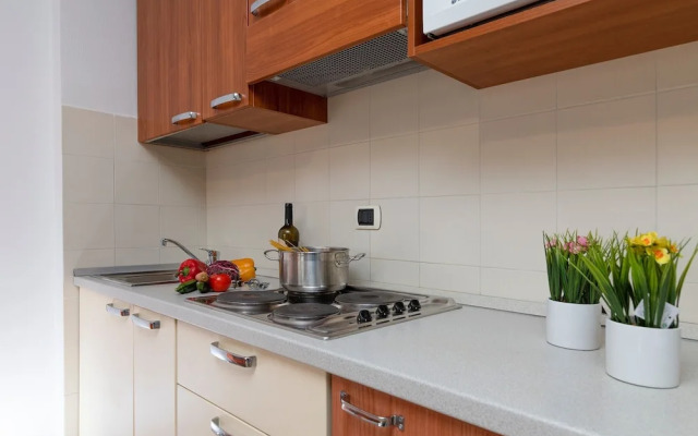 Palazzo Apartments - Porto Letizia