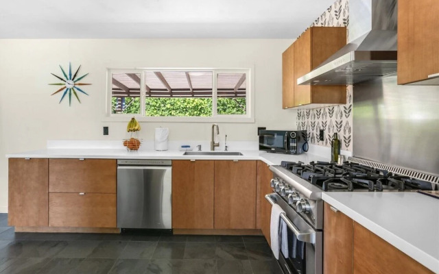 Tangerine Desert Dreams