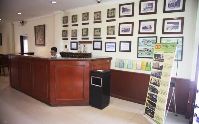 Hotel Augusta Jakarta