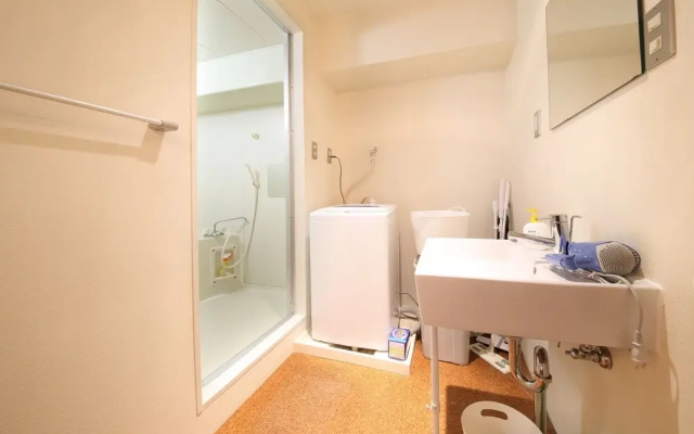 Studio Minamisenba 405