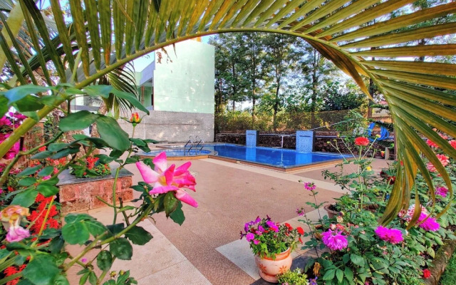 Strawberry Land Resort