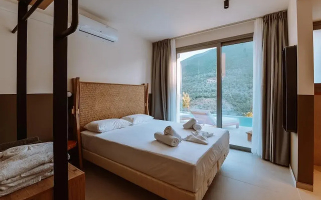 Theros Villas With Private Pool