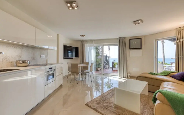 Luxury apartment sea views