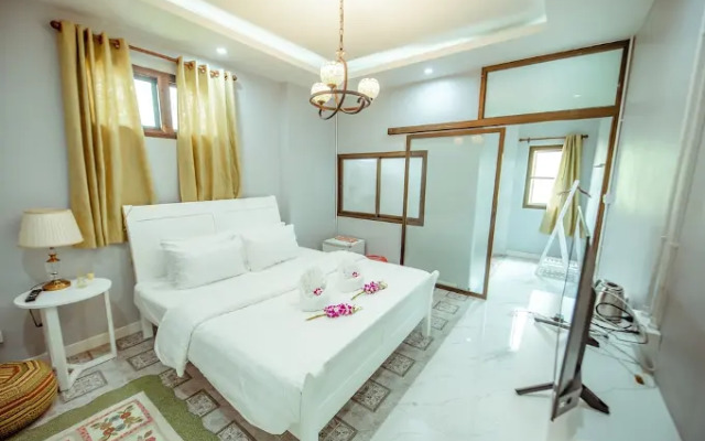 Vila Villa Resort In Town