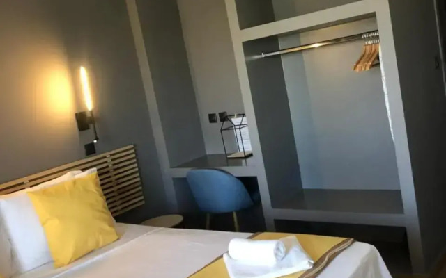 Metropolitan Complex Suite 2@faliro