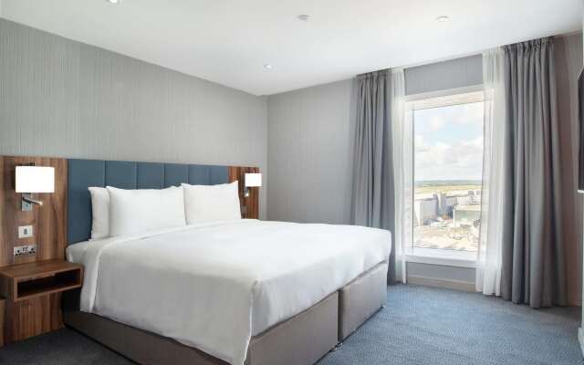 Hilton Garden Inn London Heathrow Terminal 2 and 3