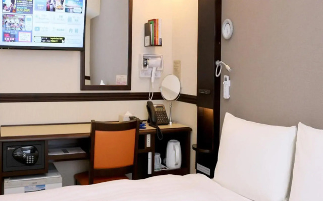 Toyoko Inn Sendai Higashi 2