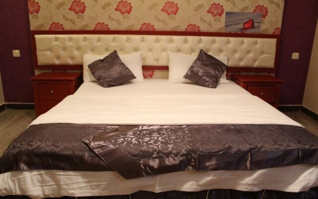 My Home Gold Hotel Suites