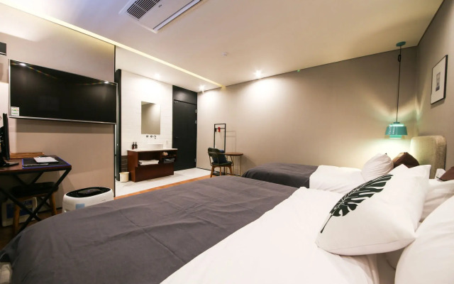 Brown Dot Hotel Yangjeong