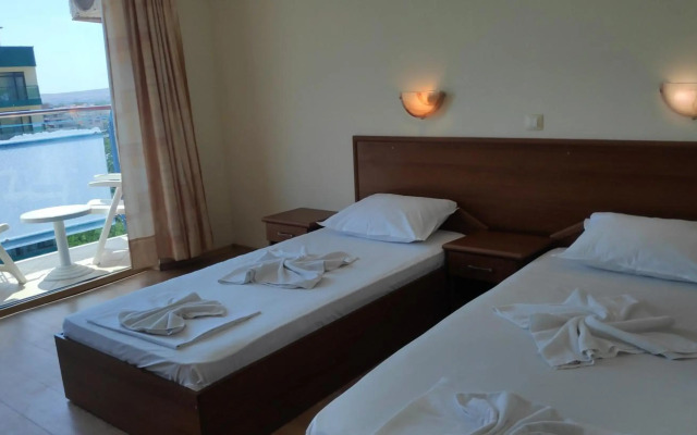 Hotel Shipka Beach