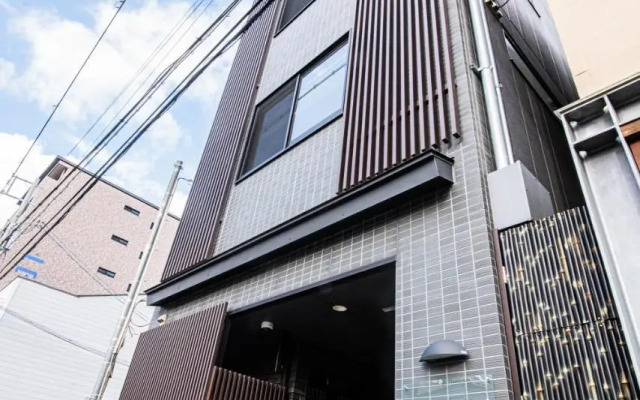 Xcellent Hotel