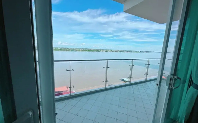 Infinity 28 Hotel & Residence