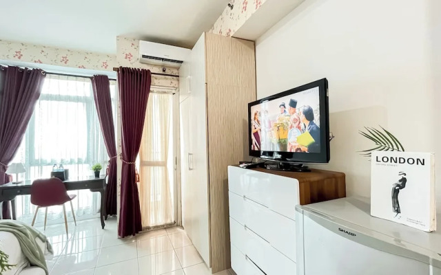 Studio Apartment Near Kebayoran Station At Pakubuwono Terrace