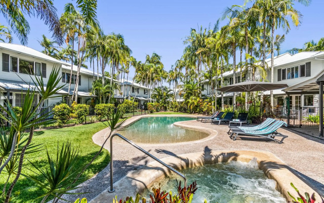 Coco Bay Resort
