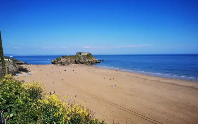 Upper Hill Park - 3 Bed Bungalow - Tenby