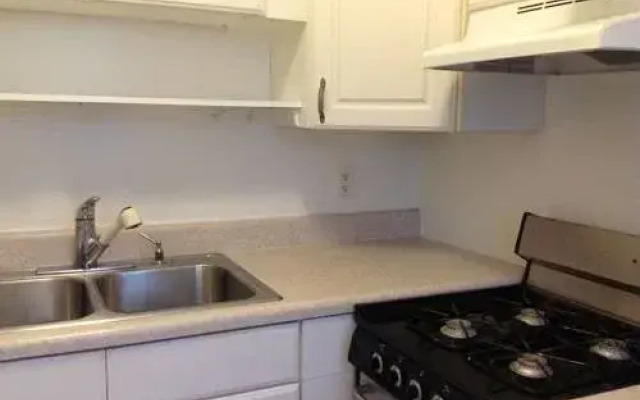 Summerland Suites