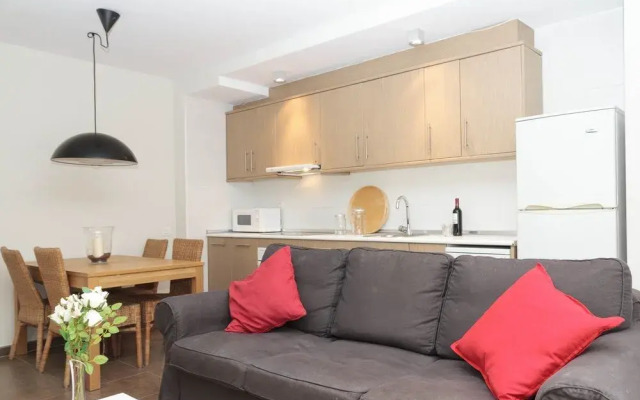 Parallel Apartment