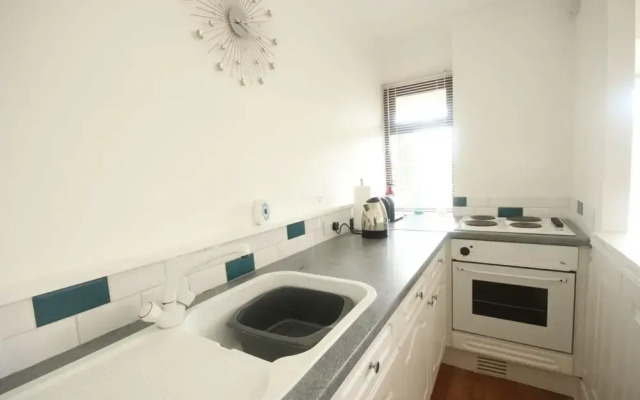 37E Medmerry Park 2 Bedroom Chalet
