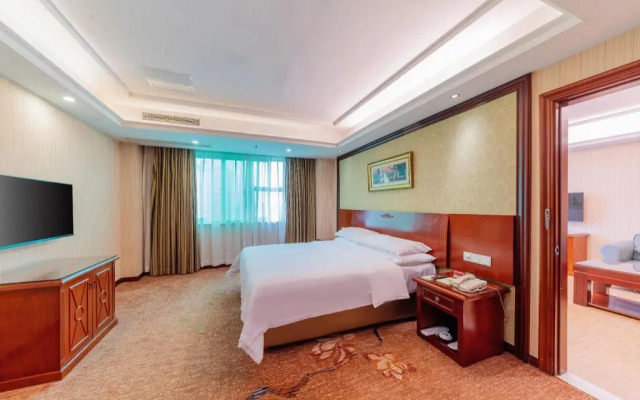 Vienna Hotel Huizhou Zhongxin