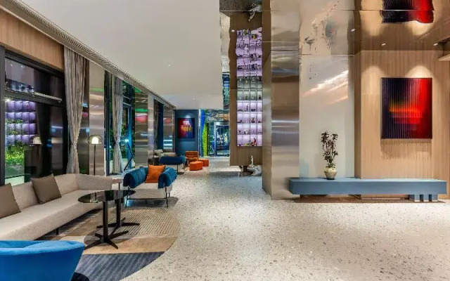 Holiday Inn Express Shanghai Changyang Road by IHG