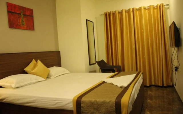 Hotel Grand Gaayatris