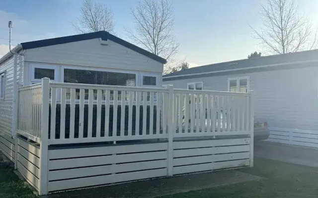 Lovely 2-bed Cabin in Birchington
