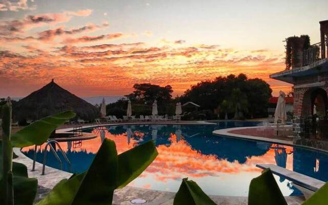 Mama Chuy Hotel & Villas Ajijic