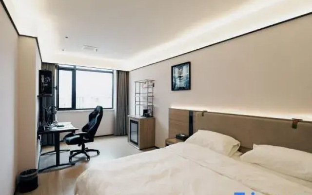 Thor eSports Hotel (Longkou Boshang Shopping Plaza Branch)