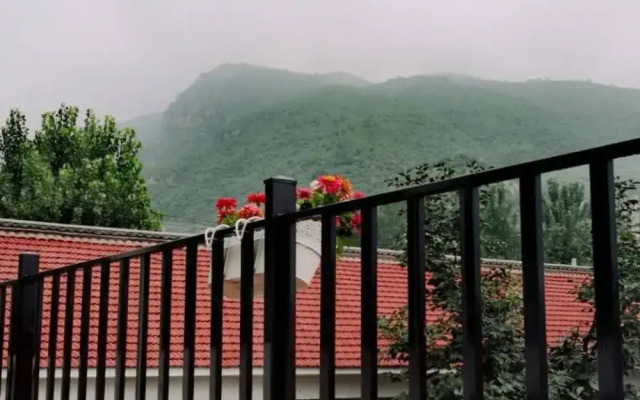 Beijing Pinfu Farm House