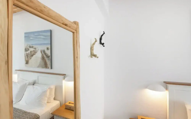 Parosquare Central Suites