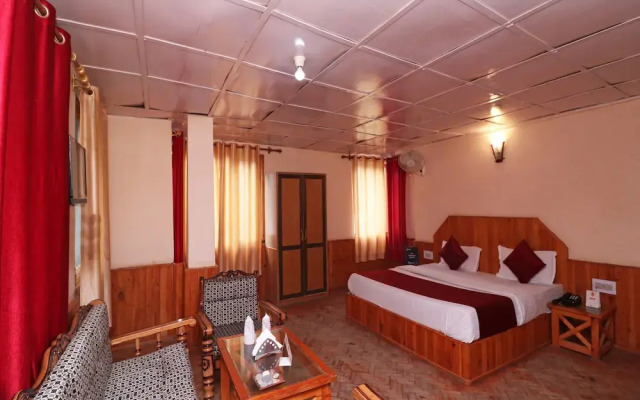 OYO 15139 Hotel Devlok International