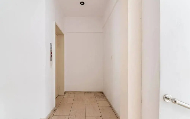 "whole House in Kolonos, Centre of Athens"