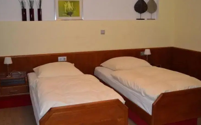 Hotel – Restaurant „Hohensteiner Hof“