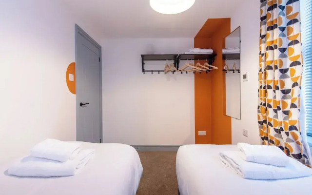 Harcourt Apartments
