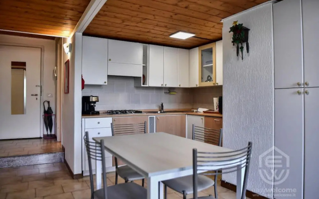 Easy Welcome Kosmopolitan