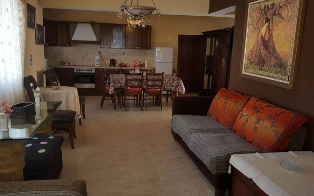 Dionysia Apartments