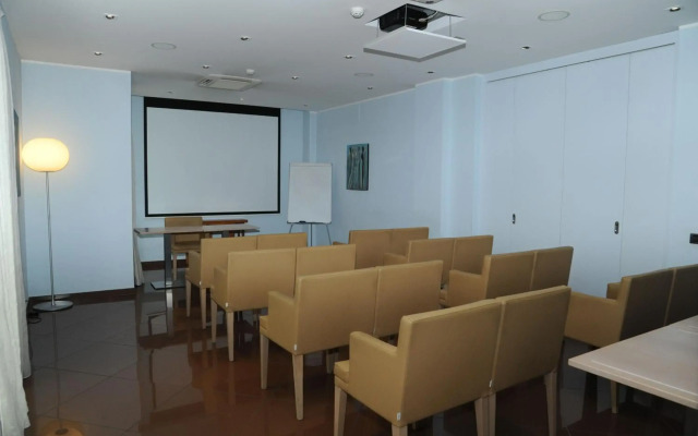 Hotel Chiaraluna