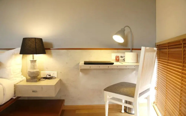 Shivas Gateway Airport Road