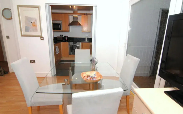 Apartment Wharf – South Quay