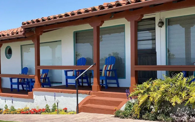 Beachcomber Inn