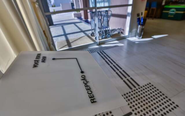 Summit Suites Pindamonhangaba